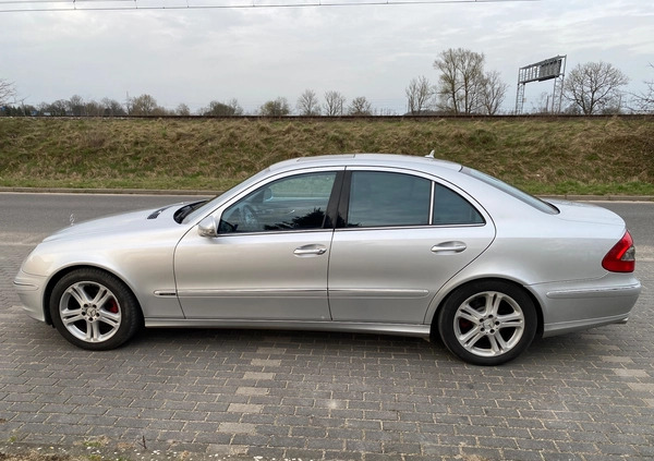Mercedes-Benz Klasa E cena 28500 przebieg: 344000, rok produkcji 2008 z Szczecinek małe 191